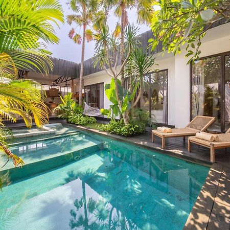 Villa Yogi Surf 2 Canggu Zewnętrze zdjęcie