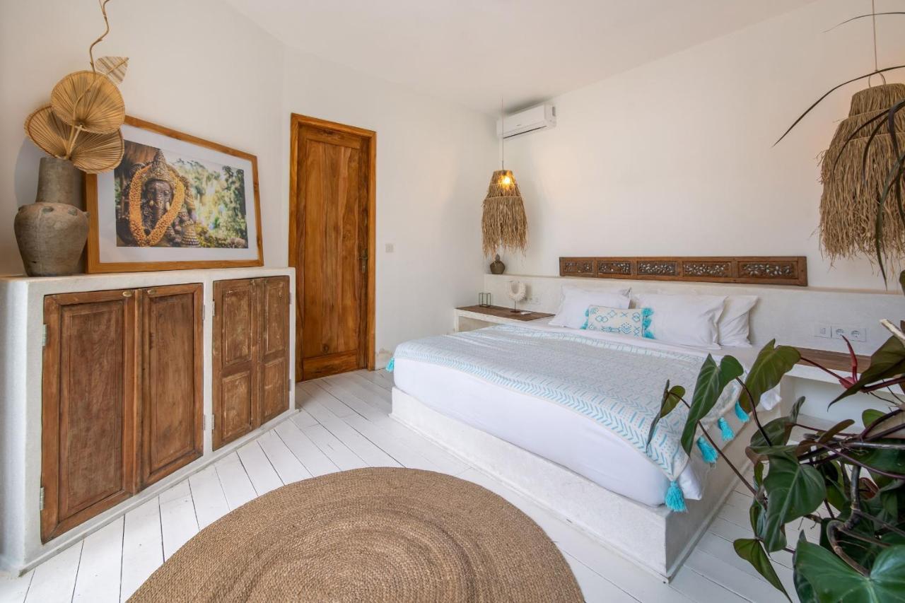 Villa Yogi Surf 2 Canggu Zewnętrze zdjęcie